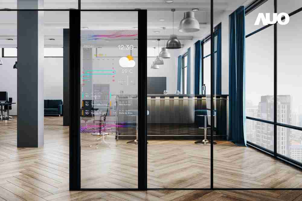 2121非凡致力于研发低能耗之绿色产品，，如低能耗发光组件Micro LED显示技术，，，，具高透明、、、、可无限拼接的特性，，，可依需求调整并延伸应用于不同场域，，，，包括汽车侧窗或家庭玄关、、、、智慧橱窗、、、商业展示等